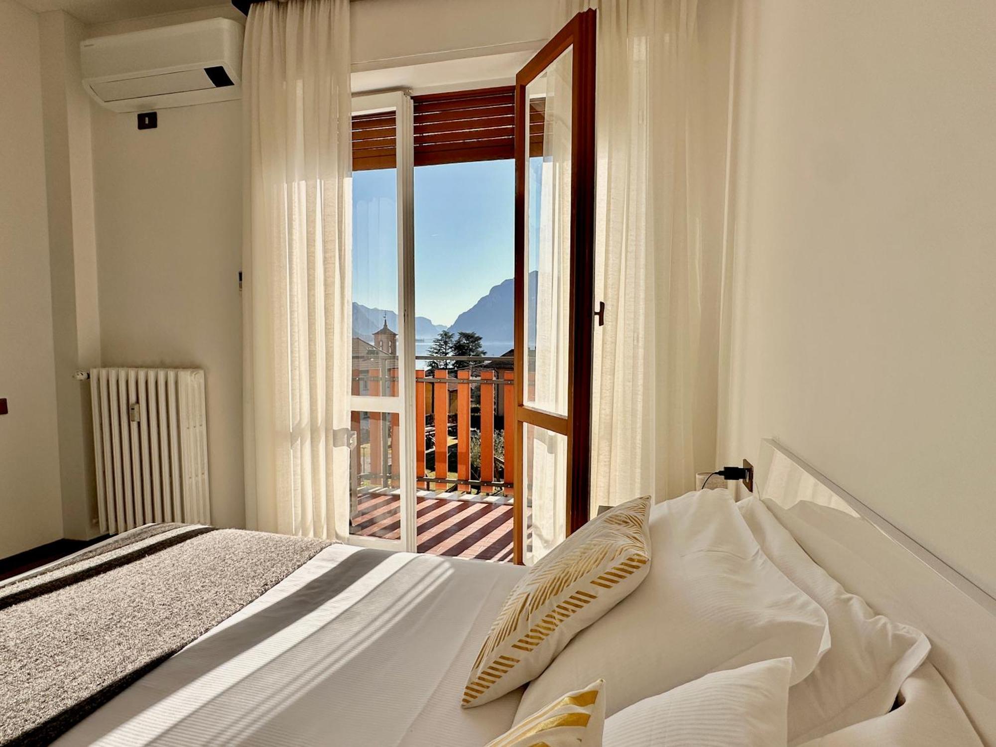 Lake Como View Apartment Oliveto Lario Extérieur photo